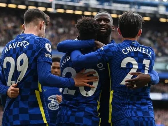 chelsi-deklasuvav-norvich-ta-ocholiv-chempionat-angliyi-z-futbolu