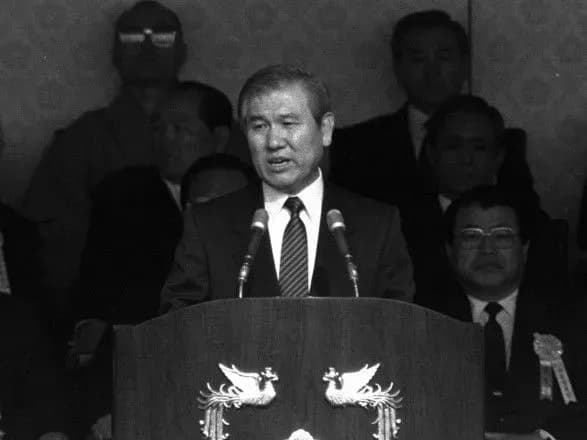 pomer-kolishniy-prezident-pivdennoyi-koreyi-ro-de-u