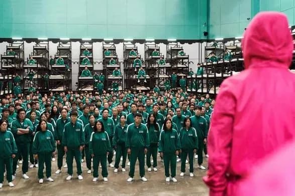 u-serialu-gra-v-kalmara-zyavilasya-svoya-kriptovalyuta