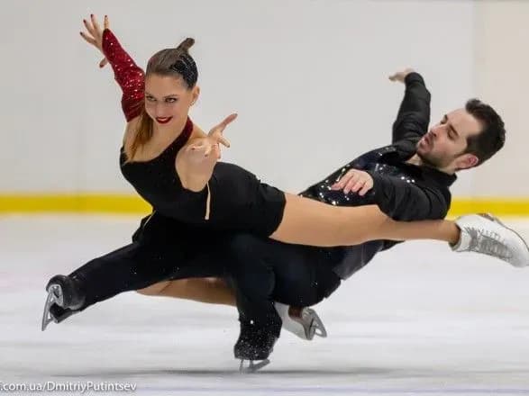 figurne-katannya-ukrayinskiy-duet-stav-prizerom-mizhnarodnogo-turniru