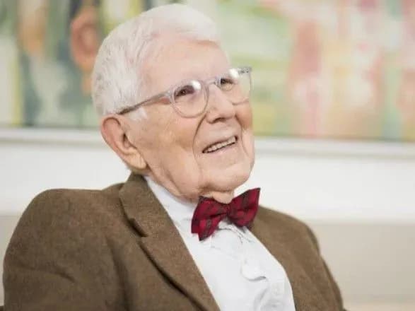 pomer-odin-iz-osnovopolozhnikiv-kognitivnoyi-psikhoterapiyi-aaron-bek