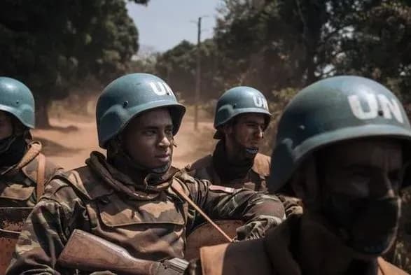 zoloto-diamanti-ta-narkotiki-portugalskikh-mirotvortsiv-pidozryuyut-u-kontrabandi