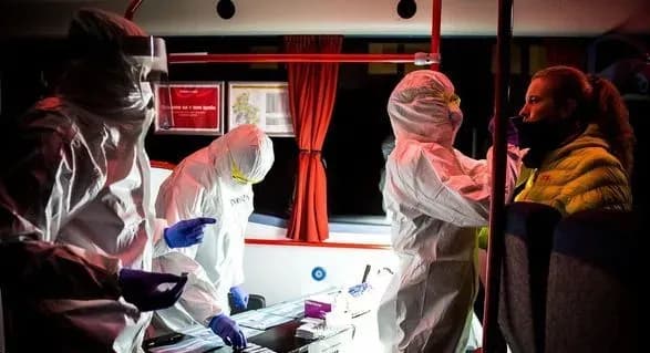 slovachchina-vvodit-lokdaun-dlya-nescheplenikh