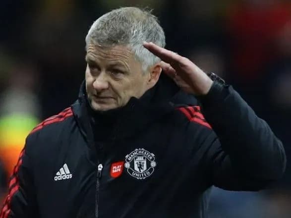 manchester-yunayted-zvilniv-golovnogo-trenera-komandi