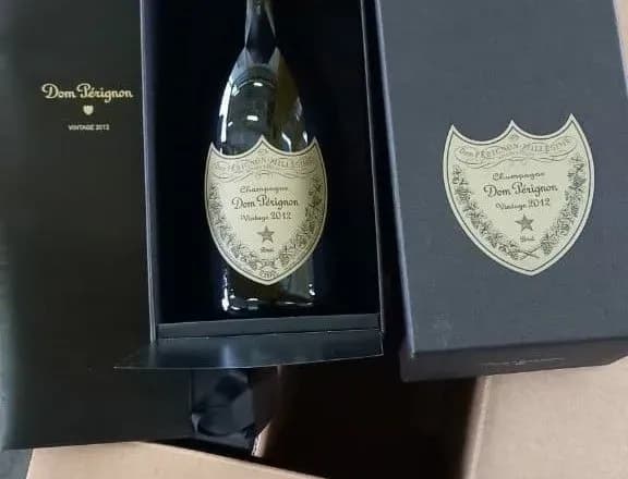 na-zakarpatti-u-reysovomu-avtobusi-vezli-elitni-vina-na-ponad-milyoniv-griven