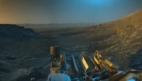 curiosity-nadislav-panoramniy-znimok-chervonoyi-planeti-nasa-zrobila-ridkisnu-listivku