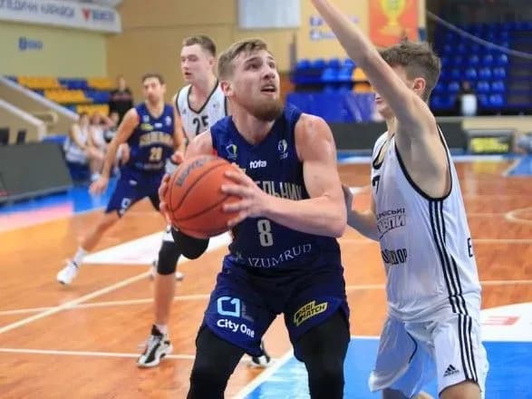 budivelnik-deklasuvav-supernika-na-shlyakhu-do-chvertfinalu-kubku-ukrayini