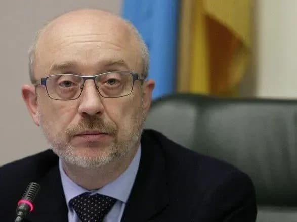 viyskova-dopomoga-reznikov-anonsuvav-postachannya-duzhe-tsikavikh-rechey-dlya-zbroynikh-sil