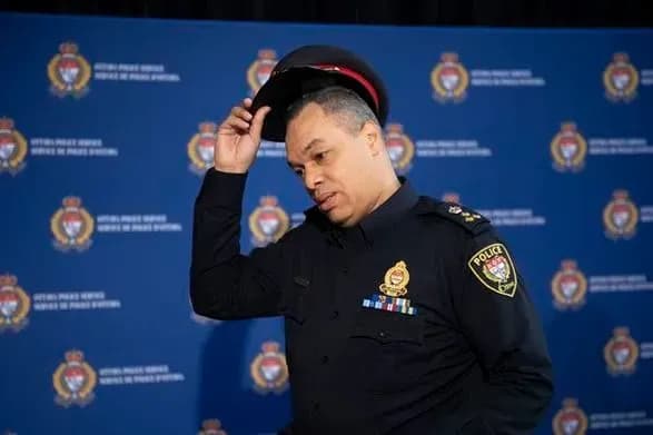 nachalnik-politsiyi-ottavi-yde-u-vidstavku-na-tli-kritiki-za-bezdiyalnist-cherez-covid-protesti