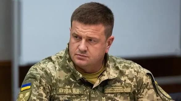 eksnachalnik-gur-minoboroni-burba-viparuvavsya-z-krayini-na-tli-zovnishnoyi-zagrozi-ekspert