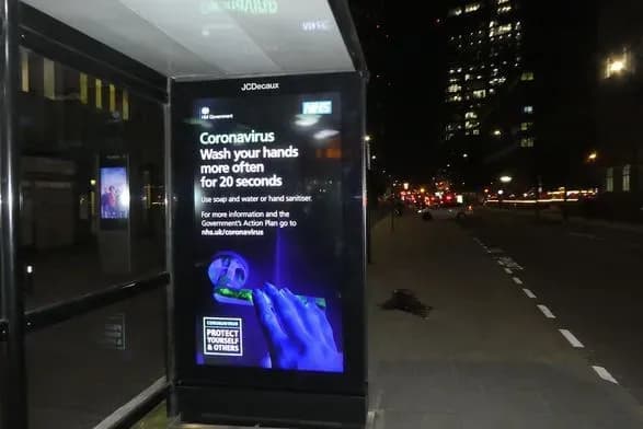 velika-britaniya-vidminit-samoizolyatsiyu-dlya-lyudey-iz-covid-vid-24-lyutogo