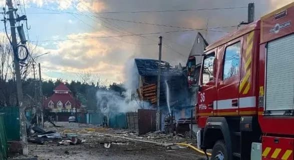 viyskovi-rf-vikoristovuyut-tsivilne-naselennya-yak-zhiviy-schit-dlya-zakhistu-vid-zsu-denisova