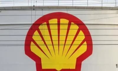 shell-zayavila-scho-vidmovlyayetsya-vid-rosiyskoyi-nafti-ta-gazu-maye-namir-zakriti-azs-v-rf