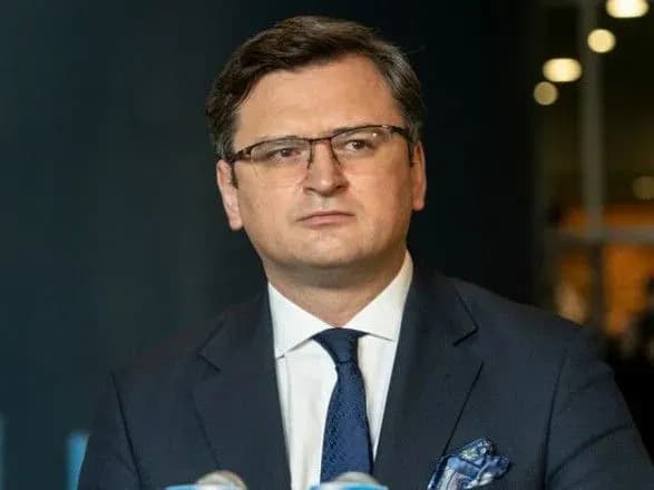 proti-rf-mayut-vvesti-zhorstki-sanktsiyi-u-razi-provedennya-butaforskogo-referendumu-v-khersoni-kuleba