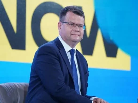 ekonomichni-sanktsiyi-proti-rf-ekspert-otsiniv-yak-shvidko-voni-podiyut-i-yak-poznachatsya-na-inshikh-krayinakh