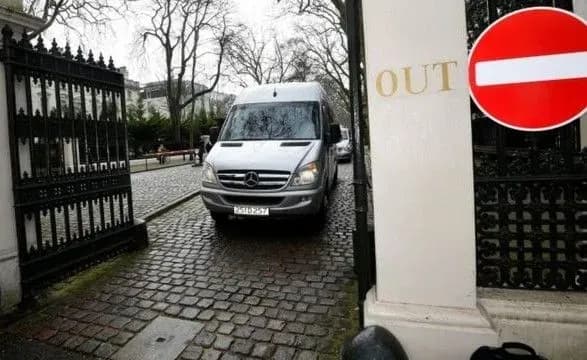 krayini-baltiyi-ta-bolgariya-visilayut-rosiyskikh-diplomativ-ta-spivrobitnikiv-posolstv