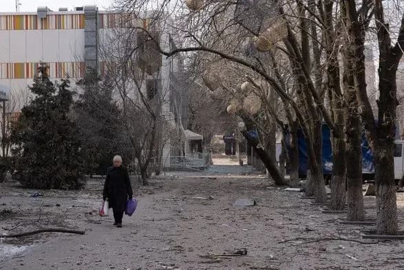 zakhisniki-mariupolya-znischili-2-tanka-ta-vorozhu-pikhotu