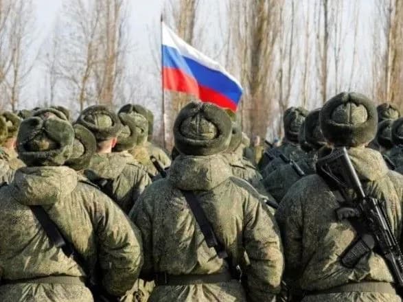 sered-rashistiv-poshiryuyutsya-panichni-nastroyi-cherez-radiatsiyne-oprominennya-orkiv-bilya-chaes