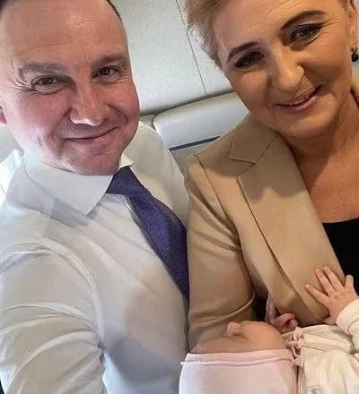 prezident-polschi-duda-priviz-do-rimu-onkokhvorikh-ditey-z-ukrayini