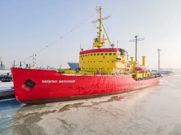 u-portu-mariupolya-rashisti-obstrilyali-krigolam-kapitan-belousov-odna-lyudina-zaginula