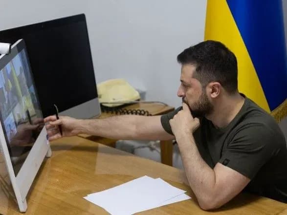 zelenskiy-proviv-naradu-obgovoriv-zi-zsu-silovikami-i-rnbo-stan-gotovnosti-armiyi-i-postachannya-zbroyi