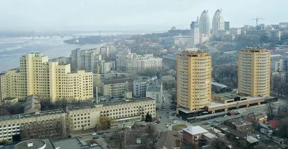 vorog-zavdav-novikh-raketnikh-udariv-po-dnipropetrovskiy-oblasti-ye-zagibliy-ta-poraneni