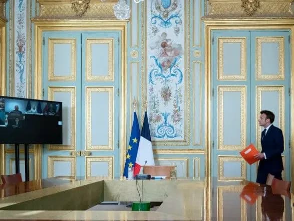 makron-zayaviv-pro-finansovu-viyskovu-ta-gumanitarnu-dopomogu-ukrayintsyam