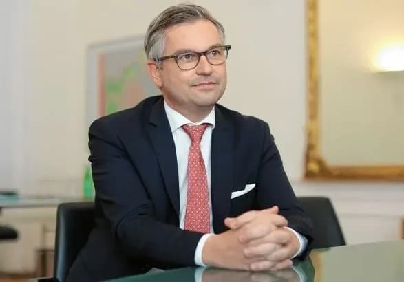 avstriya-pidtrimuye-vsi-sanktsiyi-proti-rosiyi-krim-gazovogo-embargo