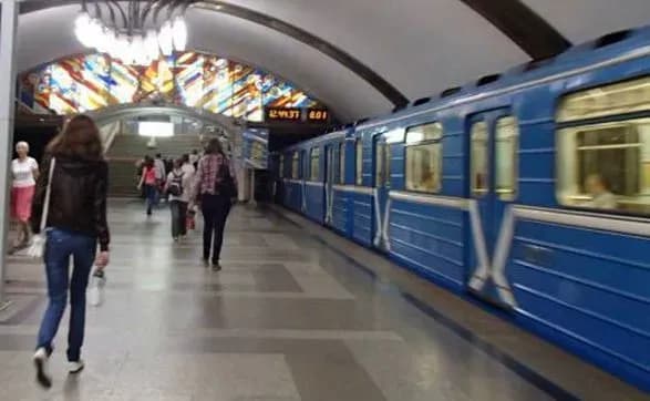 poyizdi-metro-v-stolitsi-na-chas-trivogi-ne-kursuvatimut-vidkritimi-dilyankami