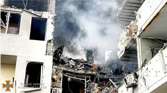 udar-po-odesi-5-ubitikh-ta-18-poranenikh-zaginula-trokhmisyachna-ditina