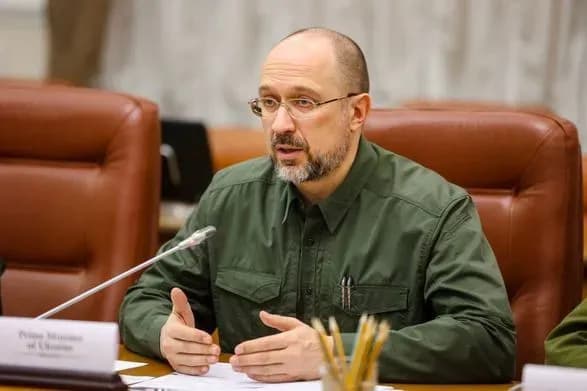 derzhava-viplatila-vzhe-ponad-2-6-mlrd-griven-vimushenim-pereselentsyam-shmigal