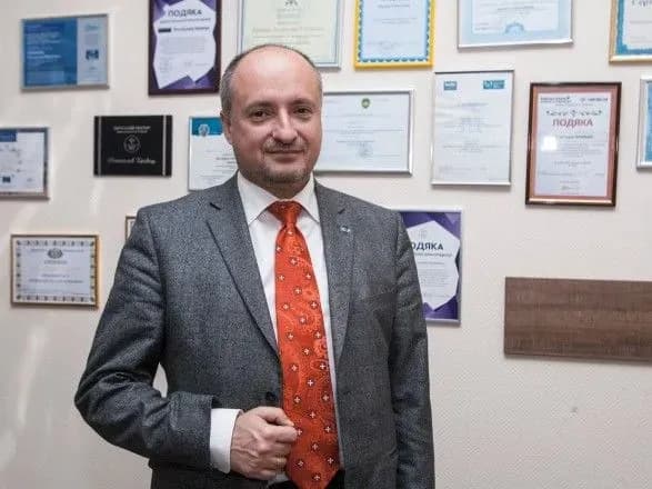 yurist-rozpoviv-chomu-zbir-pidpisiv-za-vidstavku-getmantseva-ne-mozhna-vvazhati-obyektivnim