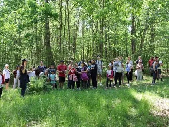 mkhp-gromadi-vlashtuvav-ekskursiyu-dlya-pereselentsiv-na-volini