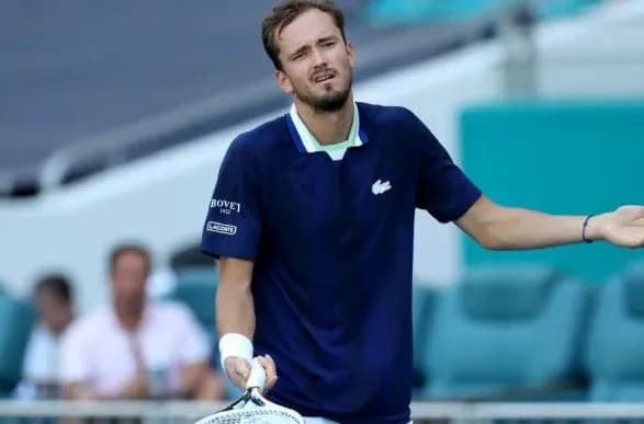 tenisistiv-z-rosiyi-ta-bilorusi-viklyuchili-z-turniru-itf-u-latviyi