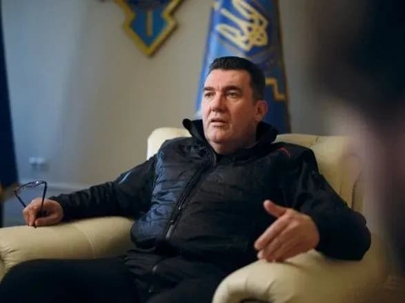 tekhnichniy-reyestr-oligarkhiv-gotoviy-do-roboti-zbirayetsya-informatsiya-pro-gromadyan-yaki-uviydut-v-spiski