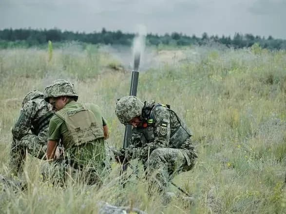 zsu-vidbili-shturm-okupantiv-u-napryamku-lisichanskiy-npz-ivano-daryivka