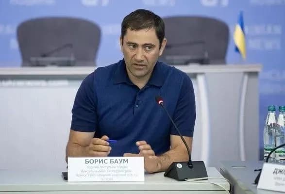 boris-baum-maye-buti-prityagnutim-do-vidpovidalnosti-za-svoyu-robotu-nardep