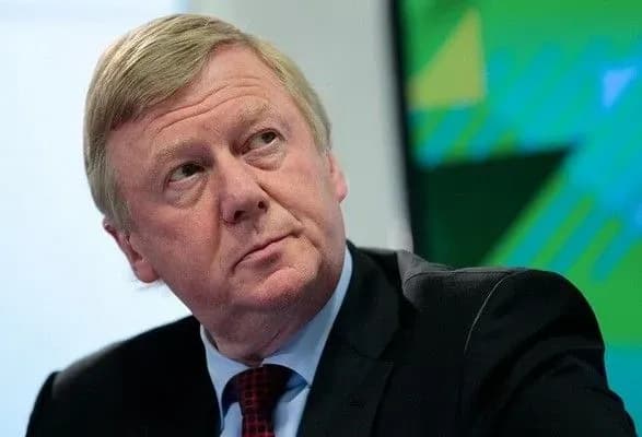 eksspetspredstavnik-putina-chubays-yakiy-zalishiv-rf-gospitalizovaniy-z-ridkisnim-zakhvoryuvannyam