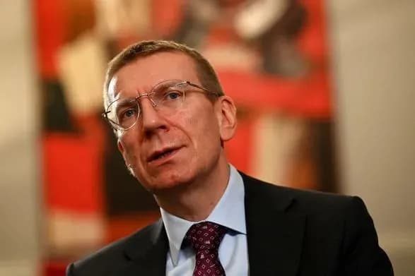 nazivayte-rechi-svoyimi-imenami-latviya-zaklikaye-viznati-rosiyu-derzhavoyu-sponsorom-terorizmu