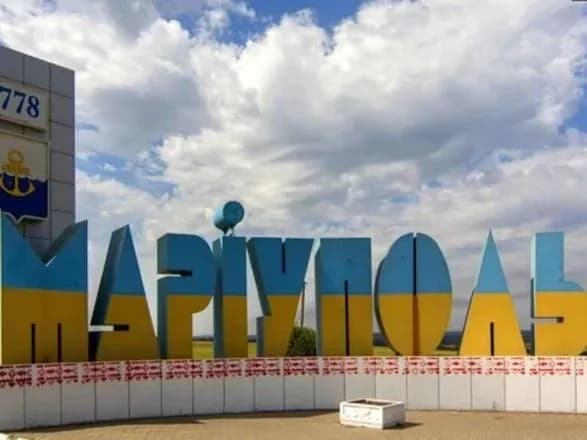 mizh-kolaborantami-u-mariupoli-pochalisya-rozbirki-cherez-rosiyski-groshi-diyshlo-do-strilyanini-miskrada