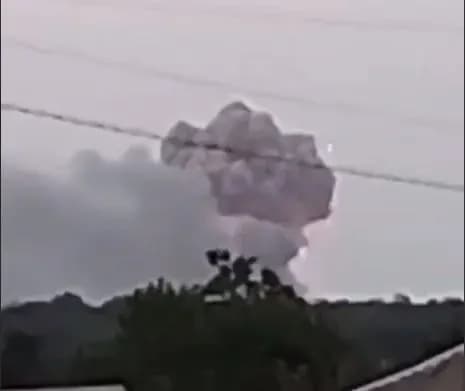 u-rf-znovu-bavovna-u-byelgorodskiy-oblasti-gorit-sklad-z-boyepripasami