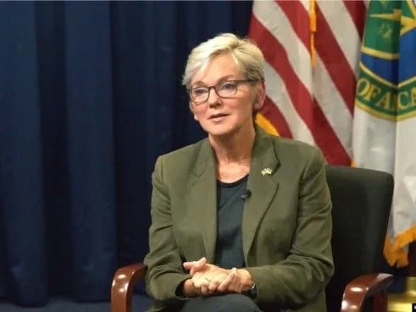 navkolo-atomnoyi-stantsiyi-ne-maye-buti-viyskovikh-diy-krapka-ministerka-energetiki-ssha