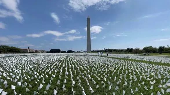 v-2022-rotsi-vid-covid-19-pomerlo-milyon-lyudey-odna-tretina-naselennya-svitu-zalishayetsya-nescheplenoyu-vooz