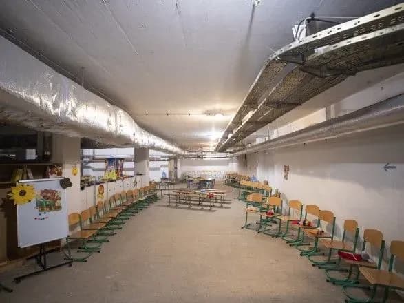 u-kiyevi-138-tisyach-shkolyariv-navchatimutsya-oflayn-kmda-pokazala-ukrittya