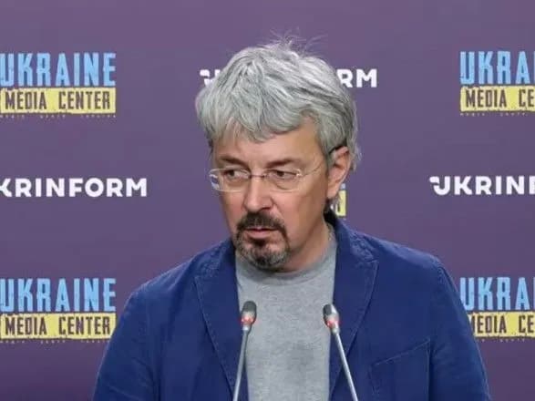 chim-yim-zavadiv-muzey-bulgakova-u-kiyevi-tkachenko-vidpoviv-na-zayavu-spilki-pismennikiv