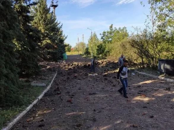 donechchina-vnochi-rashisti-vdarili-raketami-po-pidpriyemstvakh