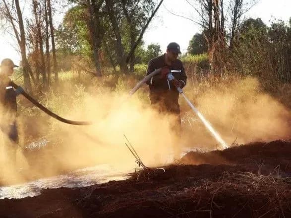 torfyani-pozhezhi-na-kiyivschini-odin-z-oseredkiv-zagoryannya-likvidovano