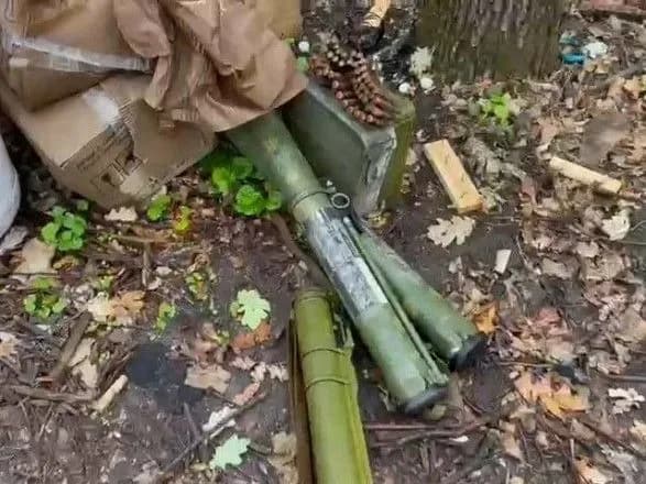 nache-svinarnik-prikordonniki-pokazali-pokinuti-pozitsiyi-rashistiv-bilya-svyatogirska