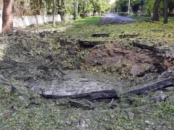 kramatorsk-vrantsi-zaznav-chotirokh-raketnikh-udariv-11-lyudey-poraneno-golova-ova-pokazav-naslidki