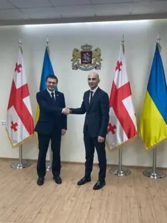 v-gruziyi-anonsuvali-vidkrittya-informatsiynogo-tsentru-dlya-nadannya-dopomogi-gromadyanam-ukrayini